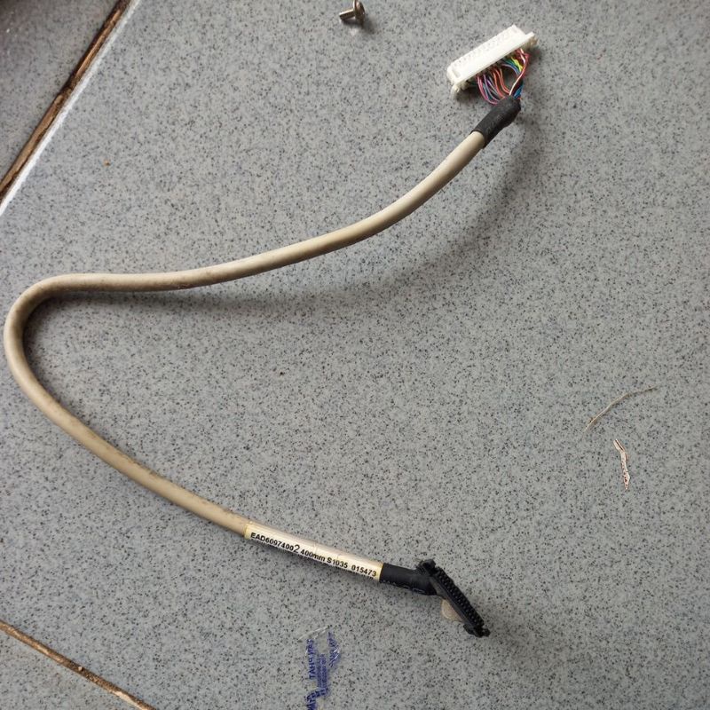 Tivi LG 42PJ350R . hàng thanh lý rã xác . bán đồ món