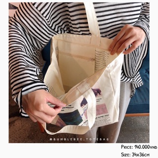“Claude Monet” tote bag.