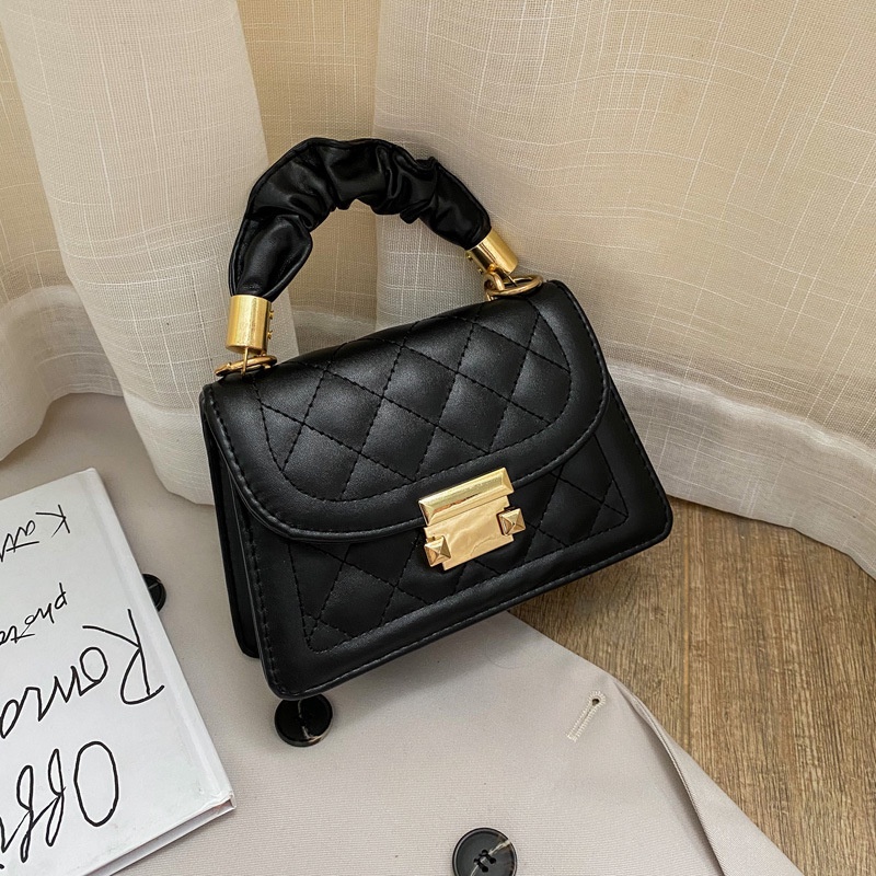 Túi Xách Đeo Chéo Dây Kim Loại Thời Trang Cho Nữ