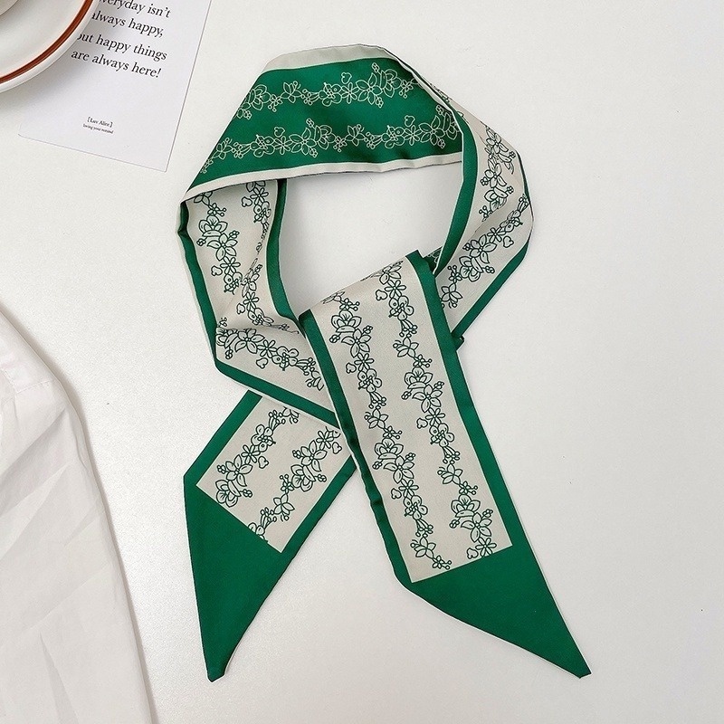 Khăn Choàng Cổ Dài Bằng Lụa Màu Xanh Lá Thời Trang Cho Nữ