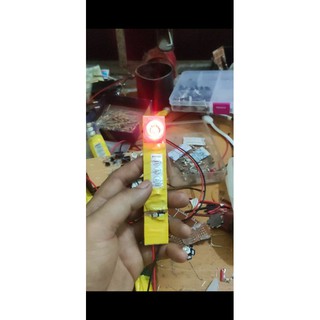 Đèn 7 màu gắn diều siêu sáng có cảm biến