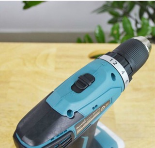 Máy khoan Makita DF457DWE