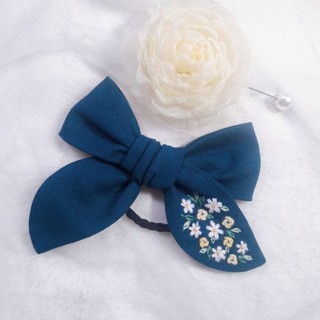 Nơ cột tóc thêu tay handmade
