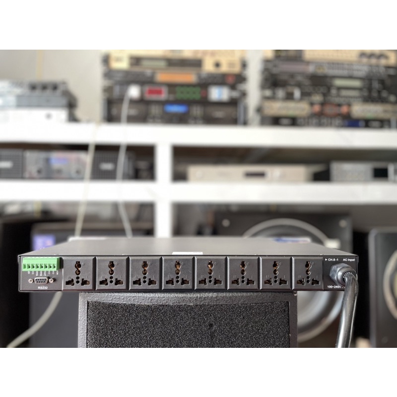 Quản lý nguồn chính hãng dBacoustic SP10 plus có lọc nguồn.Màn hình cảm ứng