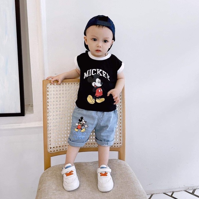 Set Áo Thun Bé Trai Thun Cotton Trẻ Em Ba Lỗ Mickey Và Quần Jean Size Từ 1 - 4 Tuổi MINTSCLOSET Mint's Closet - S1181