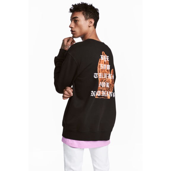 H&M ÁO NỈ Sweatshirt a print motif (HÀNG AUTH XÁCH TAY)