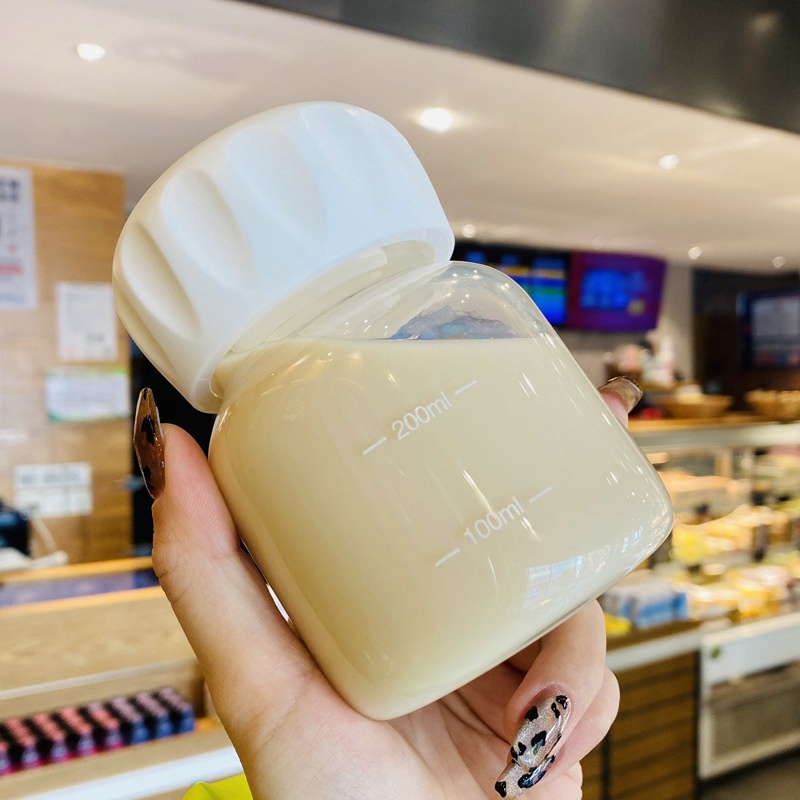 Bình Nước Nhựa Trong Suốt Dung Tích 220Ml Tiện Dụng