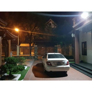 Đèn pha năng lượng mặt trời JD88200 (200W)