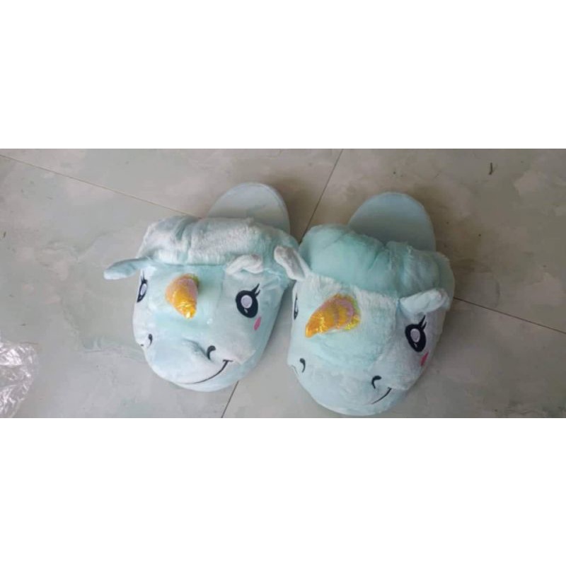 Dép mang trong nhà hình Unicon