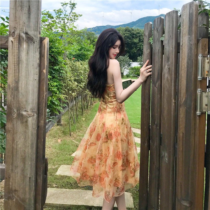 M140 - Đầm voan tơ hoa Ulzzang cổ yếm thắt nơ hở lưng quý phái