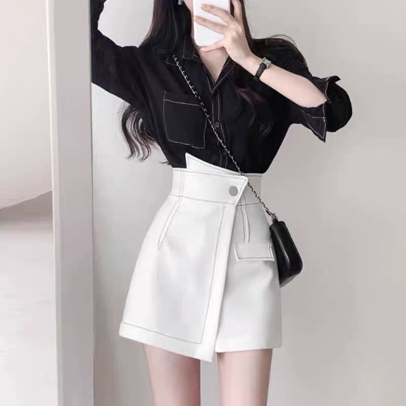 Chân váy chữ A -quần giả váy thiết kế cực xinh - đính cúc - cạp lệch - may lộ chỉ chất liệu đẹp | BigBuy360 - bigbuy360.vn