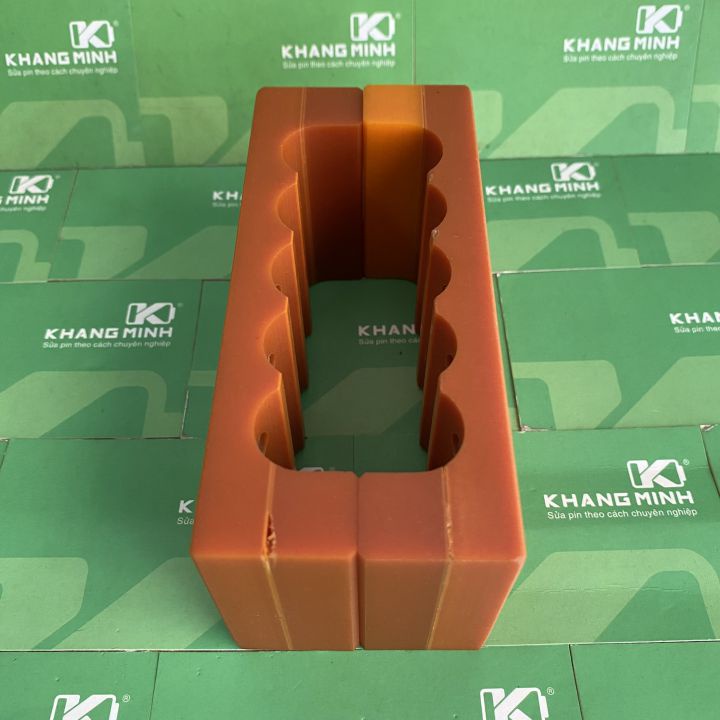 Khuôn kẹp pin 18650 5S 2P phíp đúc cao cấp và có nam châm hít cực mạnh