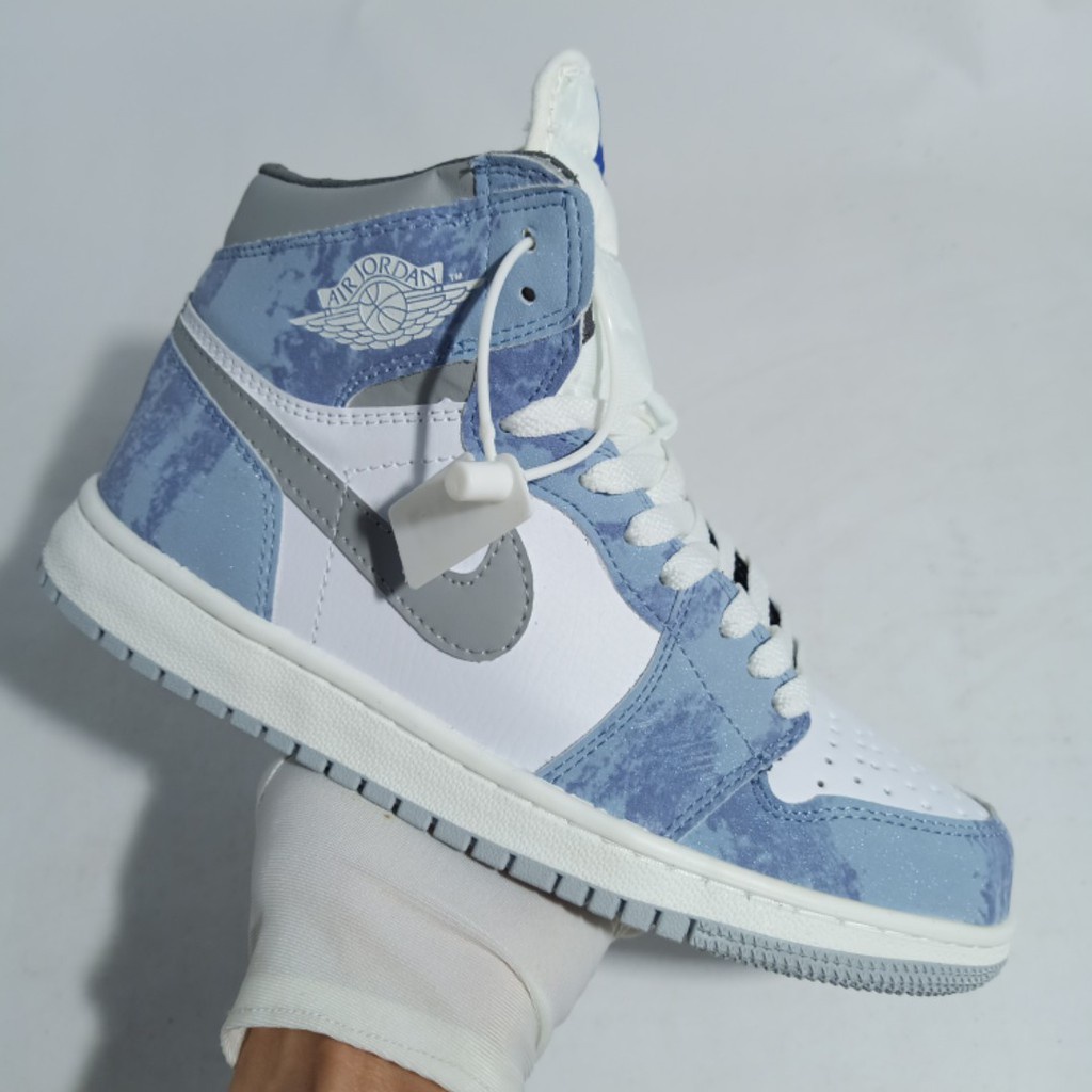 Giày 𝐉𝐨𝐫𝐝𝐚𝐧 1  hyper royal xanh nỉ cao cổ mới, Giày JD1 xanh loang nam nữ hot nhất 2022