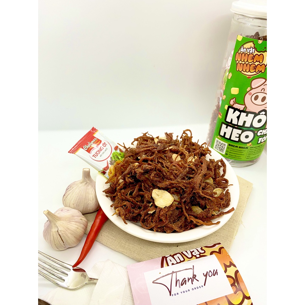 Khô heo cháy tỏi Nhem Nhem 300g Đồ ăn vặt Hà Nội vừa rẻ vừa ngon | BigBuy360 - bigbuy360.vn