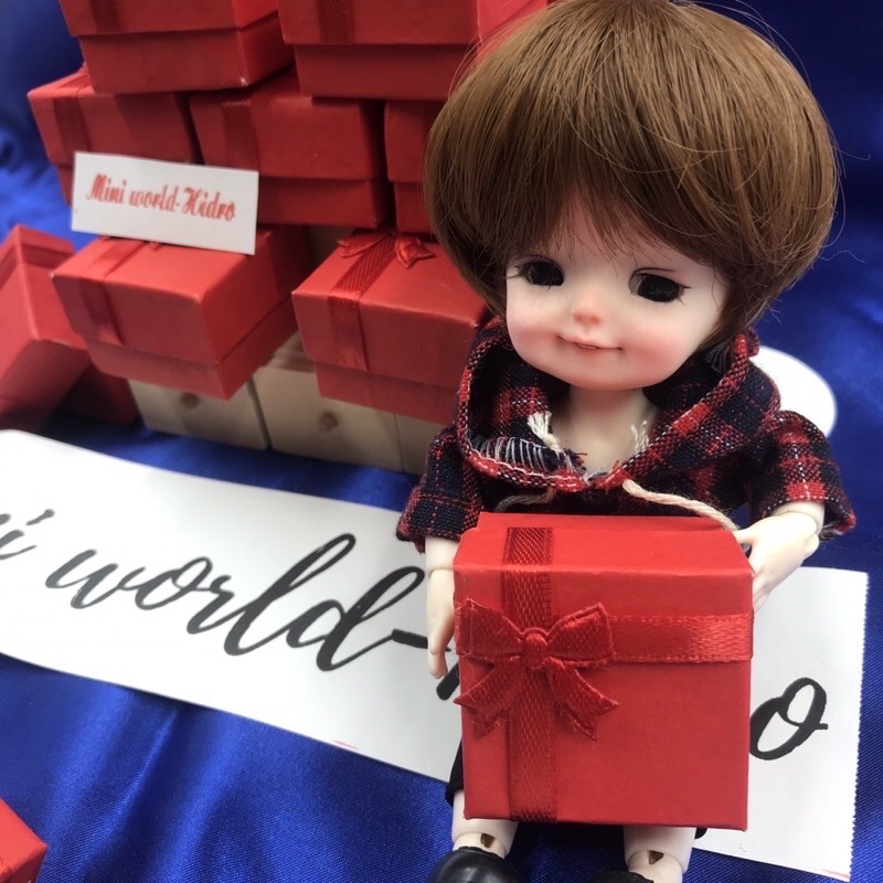 Hộp quà mini đựng nhẫn hoặc dùng cho trang trí nhà búp bê  Barbie, BJD tỉ lệ 1/8