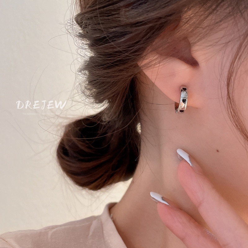 DREJEW Khuyên tai kim loại hình tam giác xếp ly phong cách cá tính cho nữ