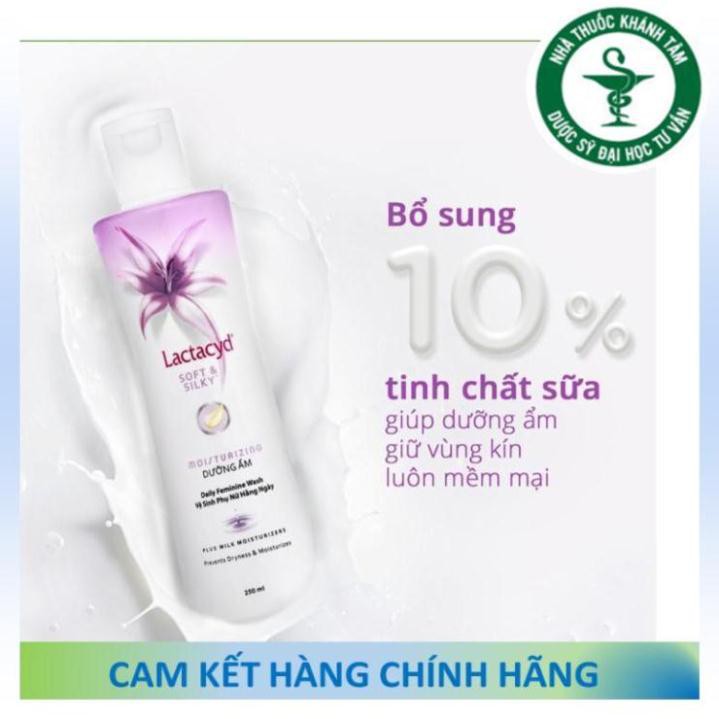 ! ! Dung dịch vệ sinh phụ nữ Lactacyd Soft & Silky