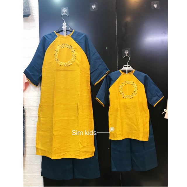 Áo dài đôi mẹ và bé thiết kế