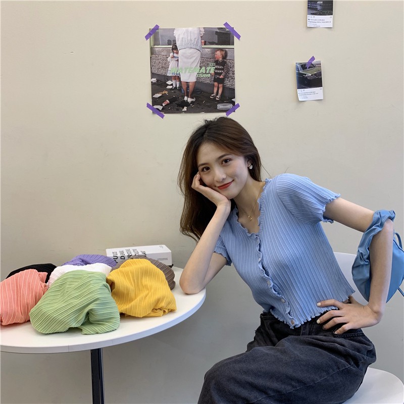 Áo Croptop Nữ Ngắn Tay Cổ chữ V GenY - Áo Kiểu Nữ Ôm Nút Giả Nhiều Màu Chất Thun Gân Mềm Mịn CR-V2 | BigBuy360 - bigbuy360.vn