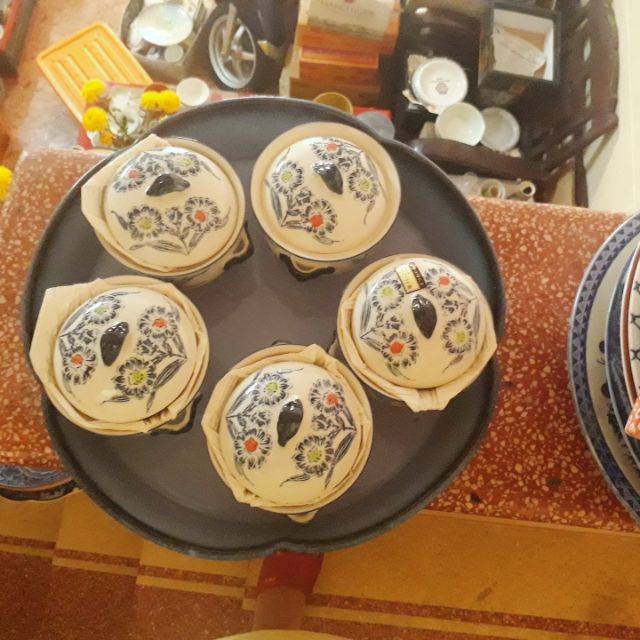 khay trà có triện Nhật