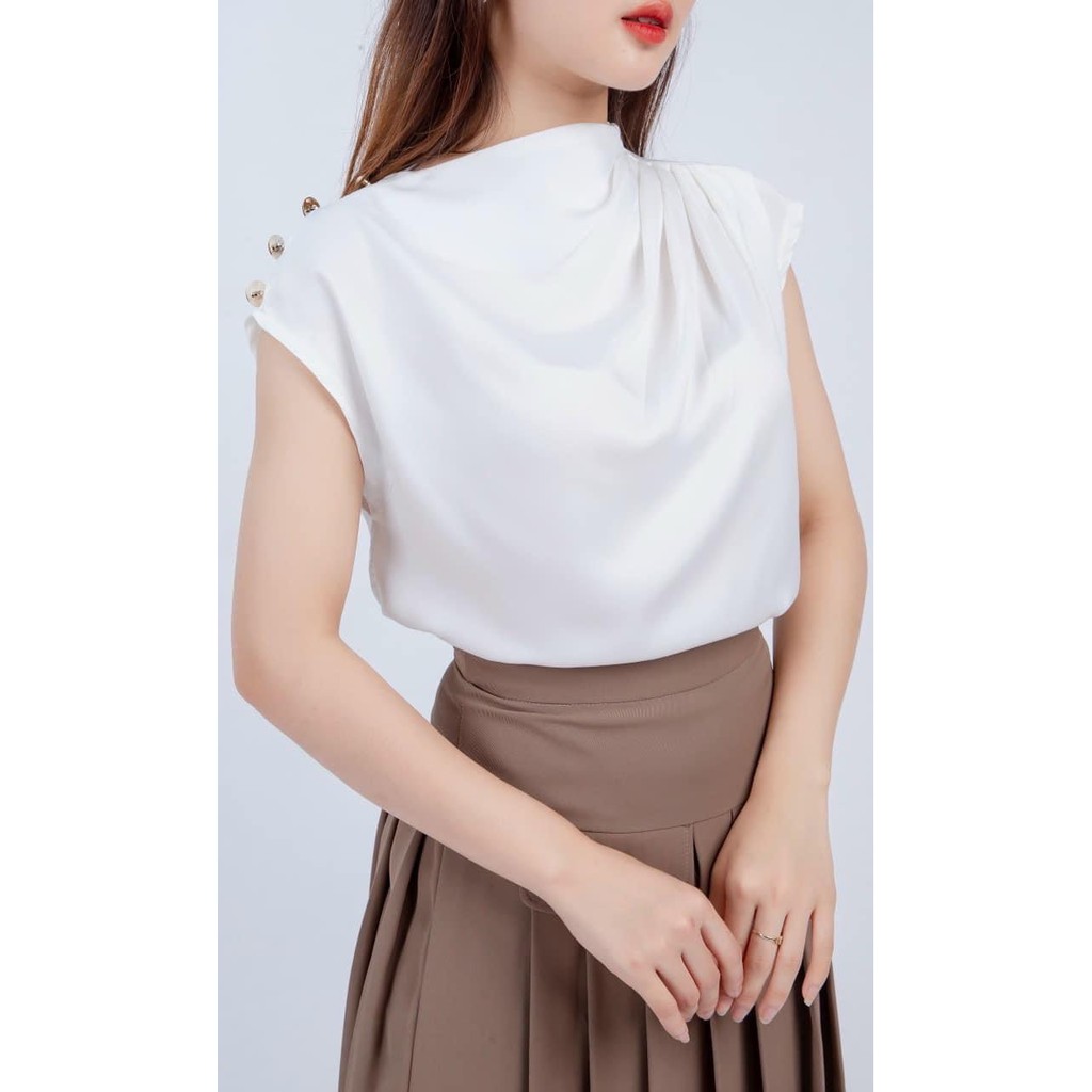 Áo sơ mi công sở nữ - áo sơ mi lụa xếp ly vai tay cánh rơi | BigBuy360 - bigbuy360.vn