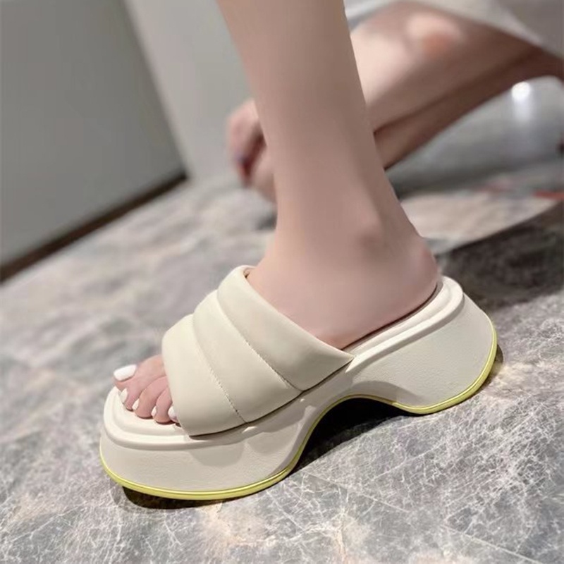 Dép Quai Ngang Đế Dày Thời Trang Dành Cho Nữ