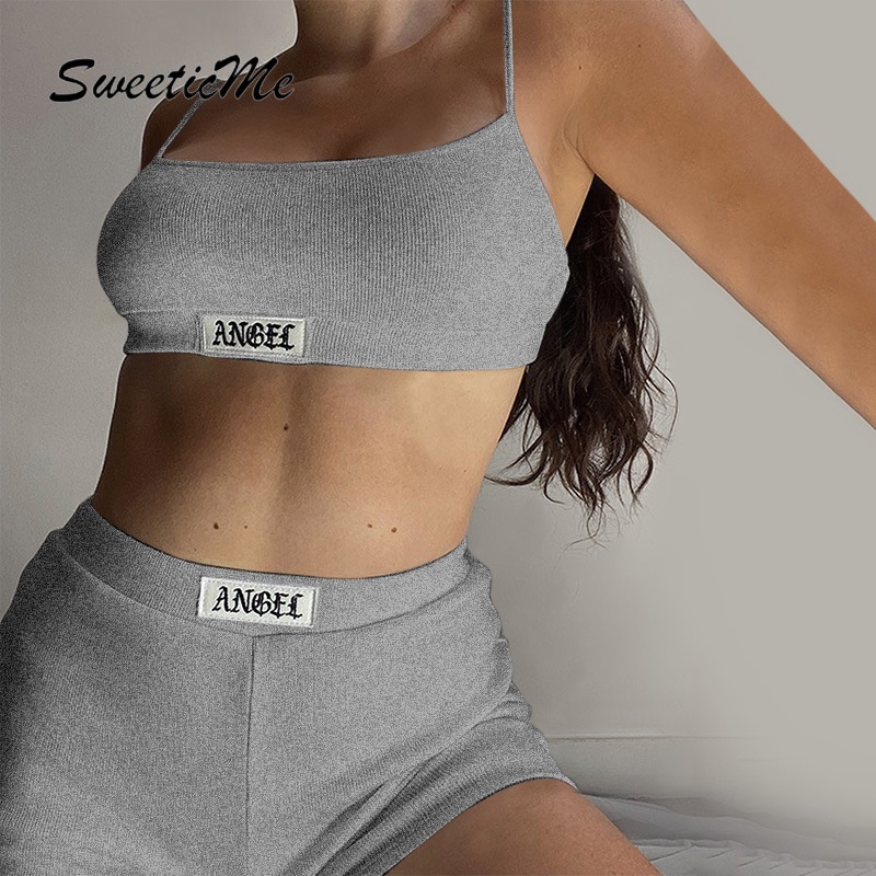 Set áo hai dây croptop và quần đùi phong cách năng động trẻ trung mới dành cho nữ