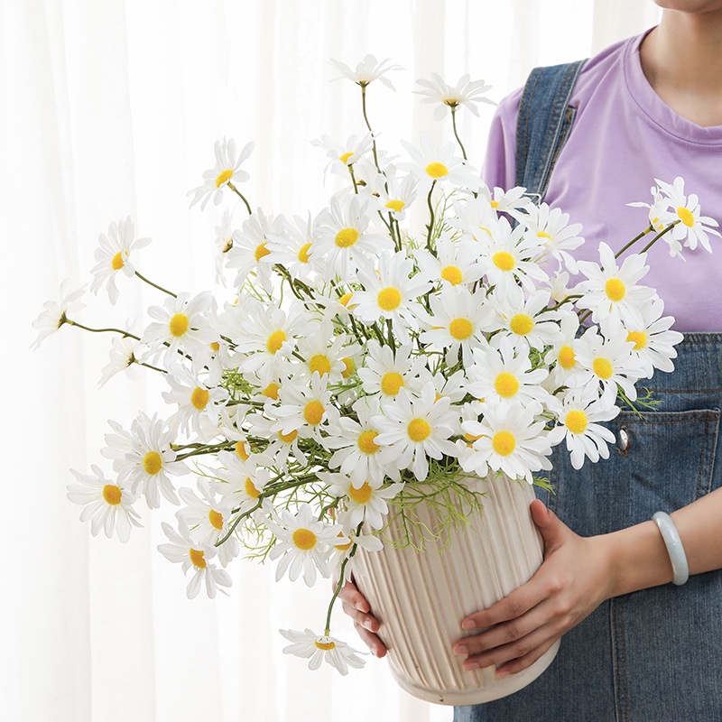 Bó Hoa Cúc Trắng Nhân Tạo 5 Bông Bằng Lụa Trang Trí Tiệc Cưới/Nhà Ở/Sân Vườn/Tiệc Cưới DIY