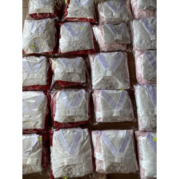 HANBOK ĐỎ CHO BÉ