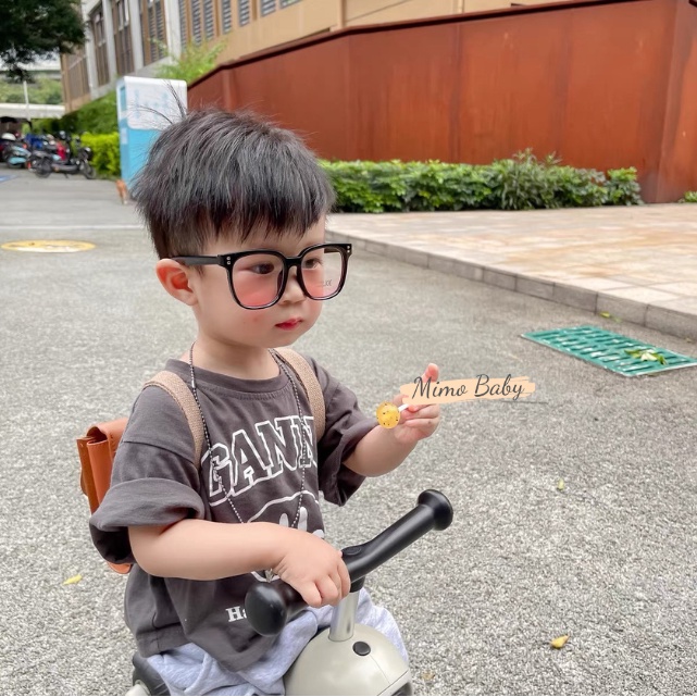 Kính mắt má hồng, kính thời trang cực dễ thương cho bé K10 Mimo Baby
