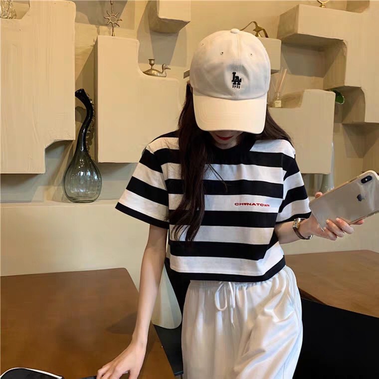 áo croptop nữ sọc ngang đen trắng cổ tròn hotCheapShop