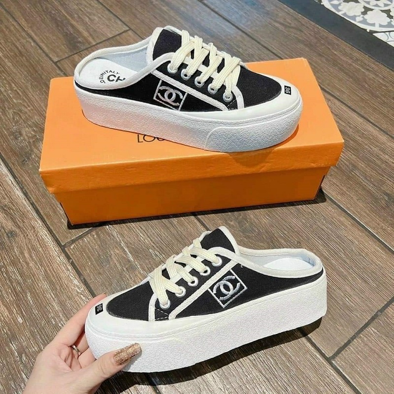 GIÀY SỤC ĐẠP GÓT THỂ THAO ĐỘN ĐẾ 4CM CHỮ X SIÊU HÓT 2022