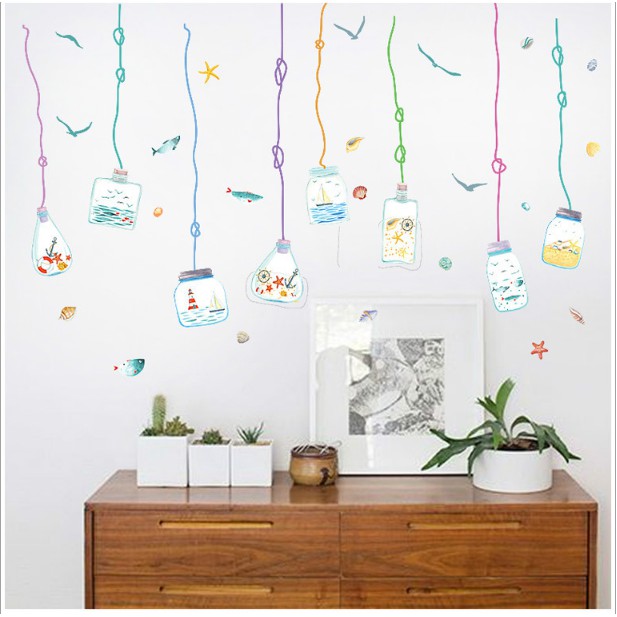 Decal trang trí tường - Rèm dây treo Chai Thủy Tinh Đại Dương