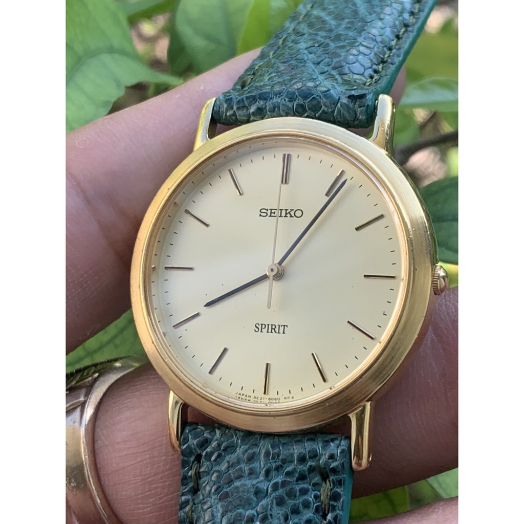 Đồng hồ nam SEIKO của Nhật Bản