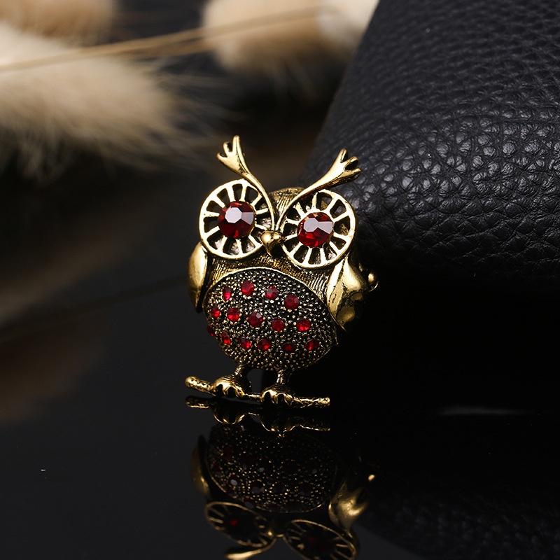 Trâm Cài Áo Hình Con Cú Đính Đá Và Ngọc Trai Phong Cách vintage