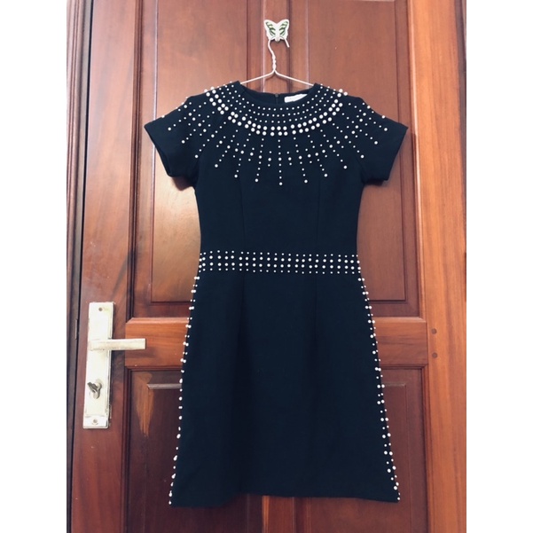 THANH LÝ ĐẦM ĐÍNH HẠT CHÂU XUẤT XỊN