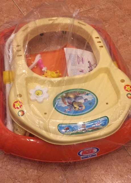 Xe tập đi AA1 cho bé có nhạc Song long. Khách liên hệ với shop để đc ưu đãi vc