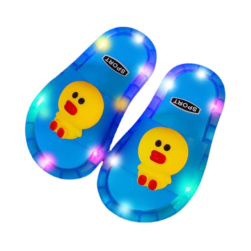 Dép quai ngang đế gắn đèn LED độc đáo cho bé