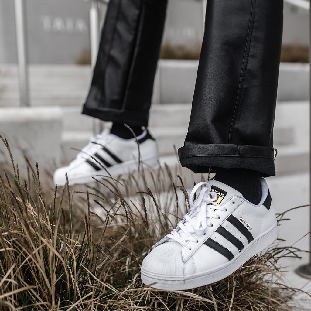 [ADIDAS CHÍNH HÃNG] Giày Adidas Superstar ba sọc tem vàng hàng chính hãng