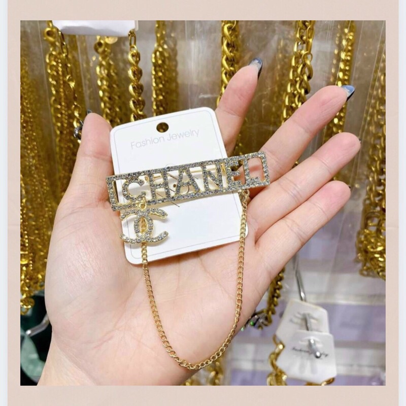 Tag cài áo chanel các hãng (4)