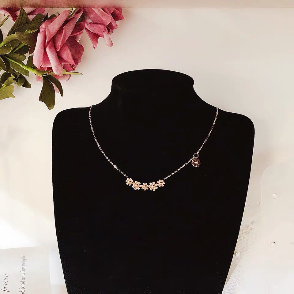 Dây Chuyền Thép Titan Mạ Vàng Hồng 18K Mặt Hình Hoa Cúc Nhỏ Phong Cách Cá Tính Phù Hợp Làm Quà Sinh Nhật