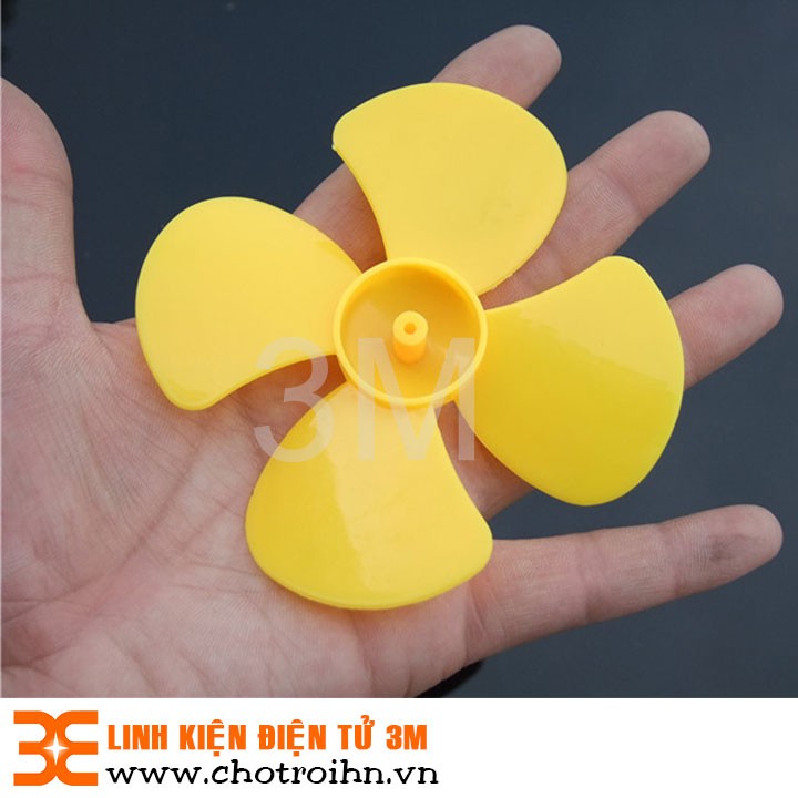 Cánh Quạt Mini Rộng 10Cm Dành Cho Motor Trục 2.3mm (Màu Random)