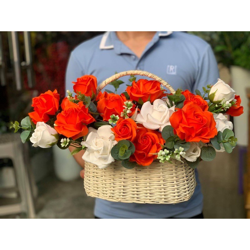Giỏ cắm hoa bằng mây kiểu túi, size lớn