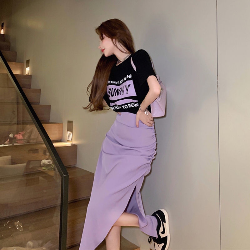 Set Áo Thun Ngắn Tay In Chữ + Chân Váy Lưng Cao Xẻ Tà Thời Trang Mùa Hè 2022