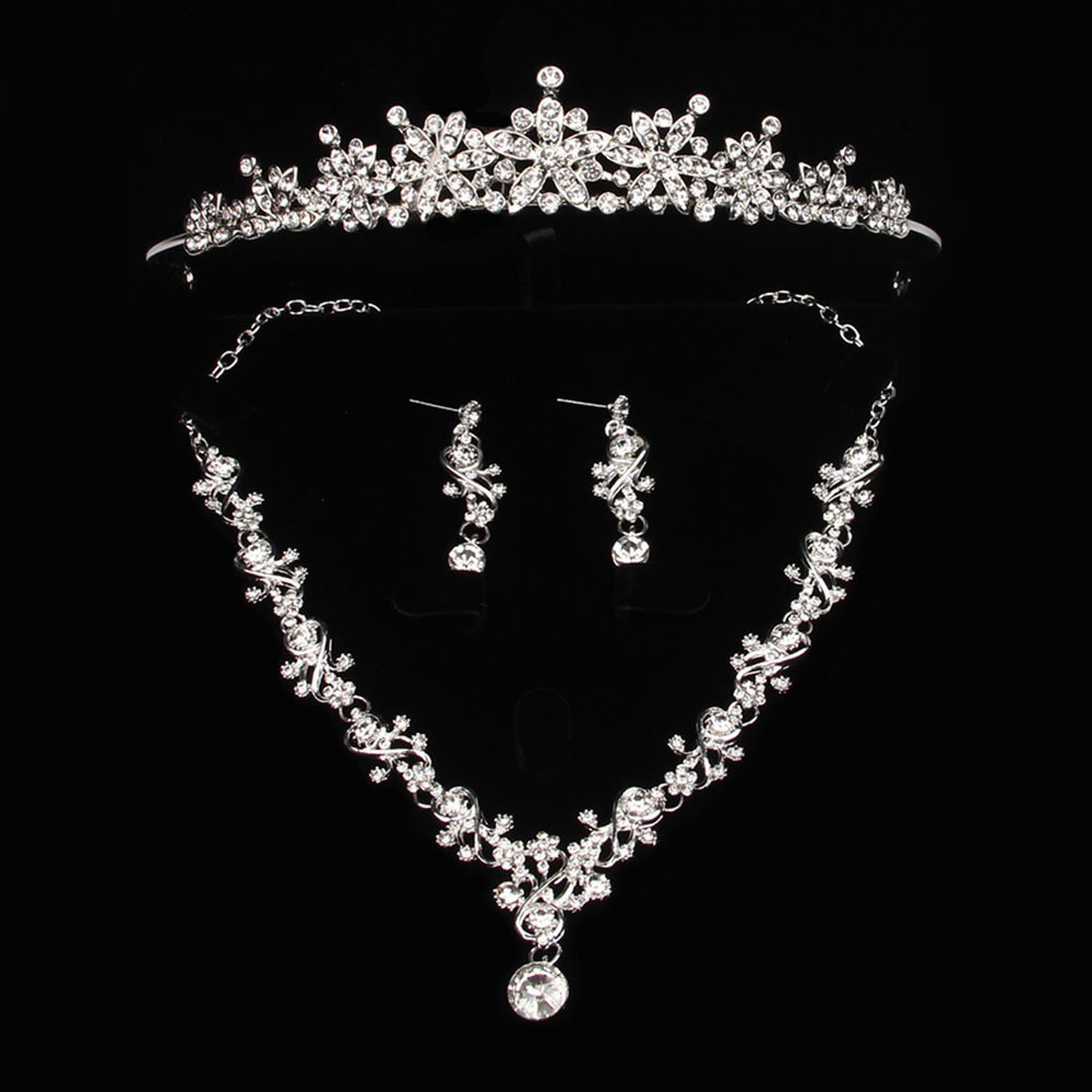 Set trang sức cô dâu lấp lánh sang trọng