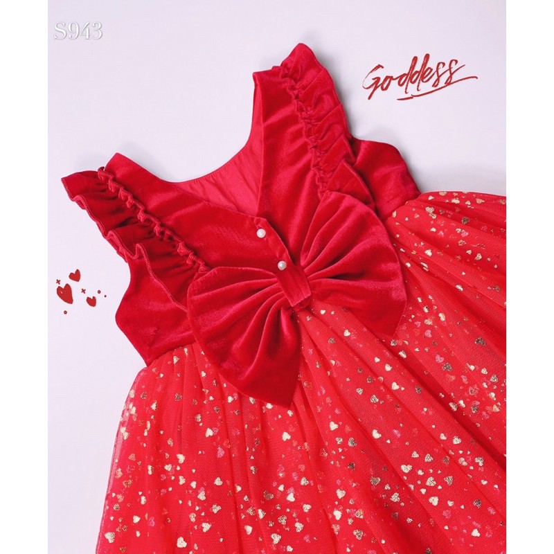 Váy nhung đỏ Sofia vẩy tim cực xinh