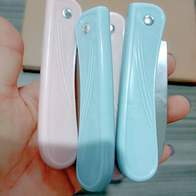 Dao Gấp Gọt Hoa Quả - Nhựa Siêu Nhẹ - Lưỡi Mỏng và Sắt Bén 
Dễ Đem đi