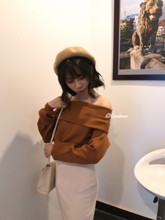 Áo len trễ vai