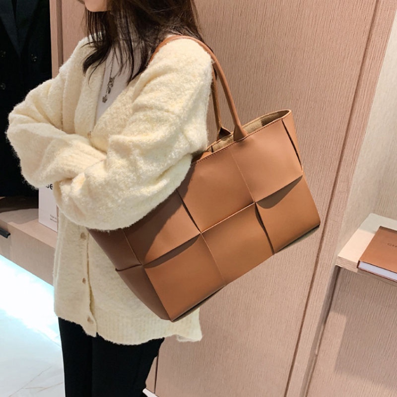 Túi Xách Cỡ Lớn Kiểu Dây Bện Thời Trang Cho Nữ