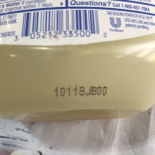 Kem nẻ cho bé Vaseline Baby, Mỹ 368g